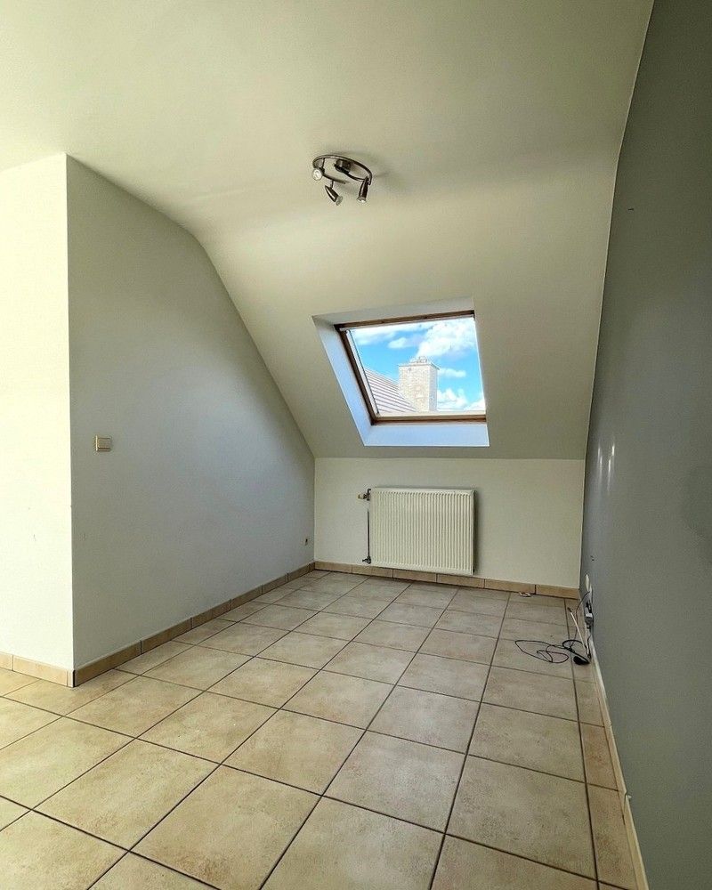 Duplex appartement met 2 kamers en autostaanplaats nabij centrum van Haasrode foto 8