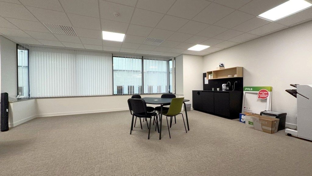 Instapklare kantoren te huur in centrum Antwerpen foto 5