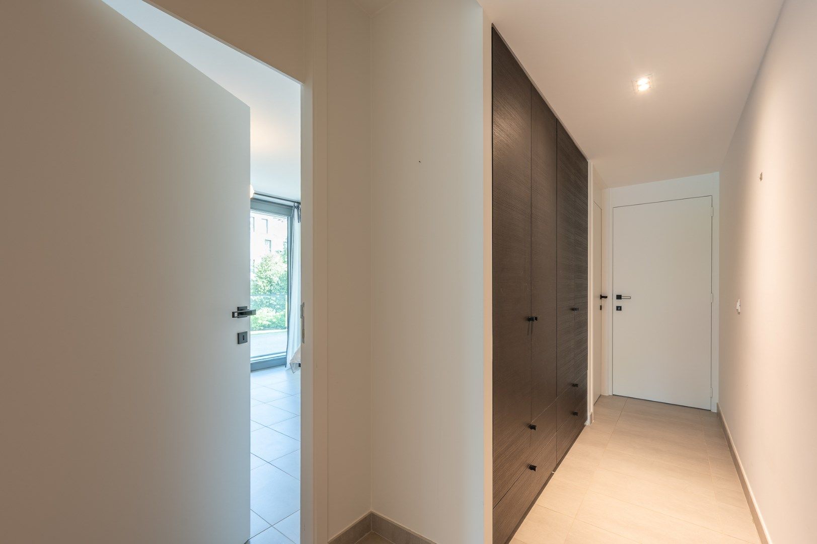 Subliem wonen aan het water - een oase van rust in hartje Sint-Michiels foto 9
