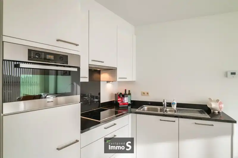 Recent appartement met kwalitatieve afwerking te Oostende foto 5