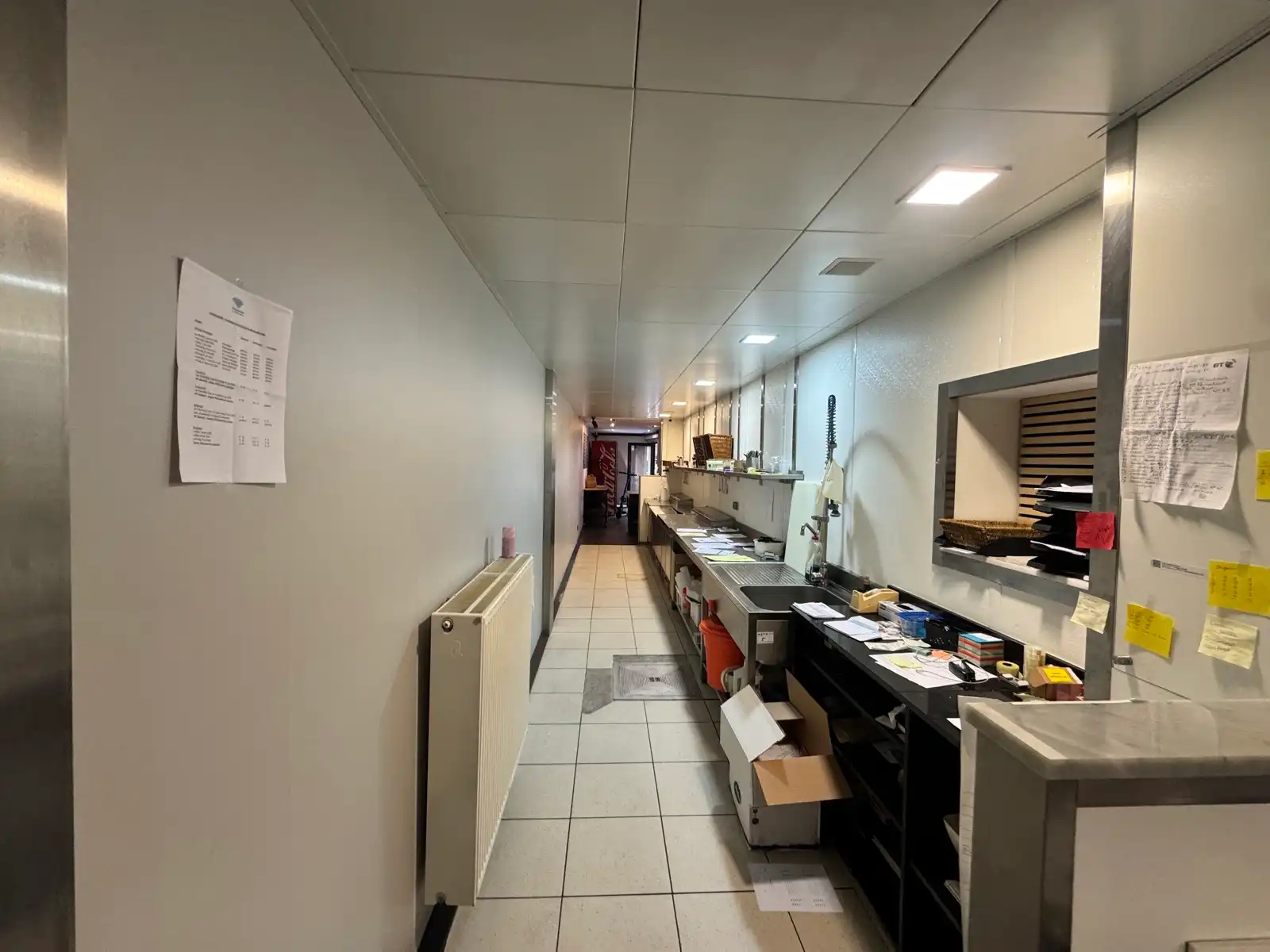 Instapklaar pand 108 m² voor take-away & delivery foto 11