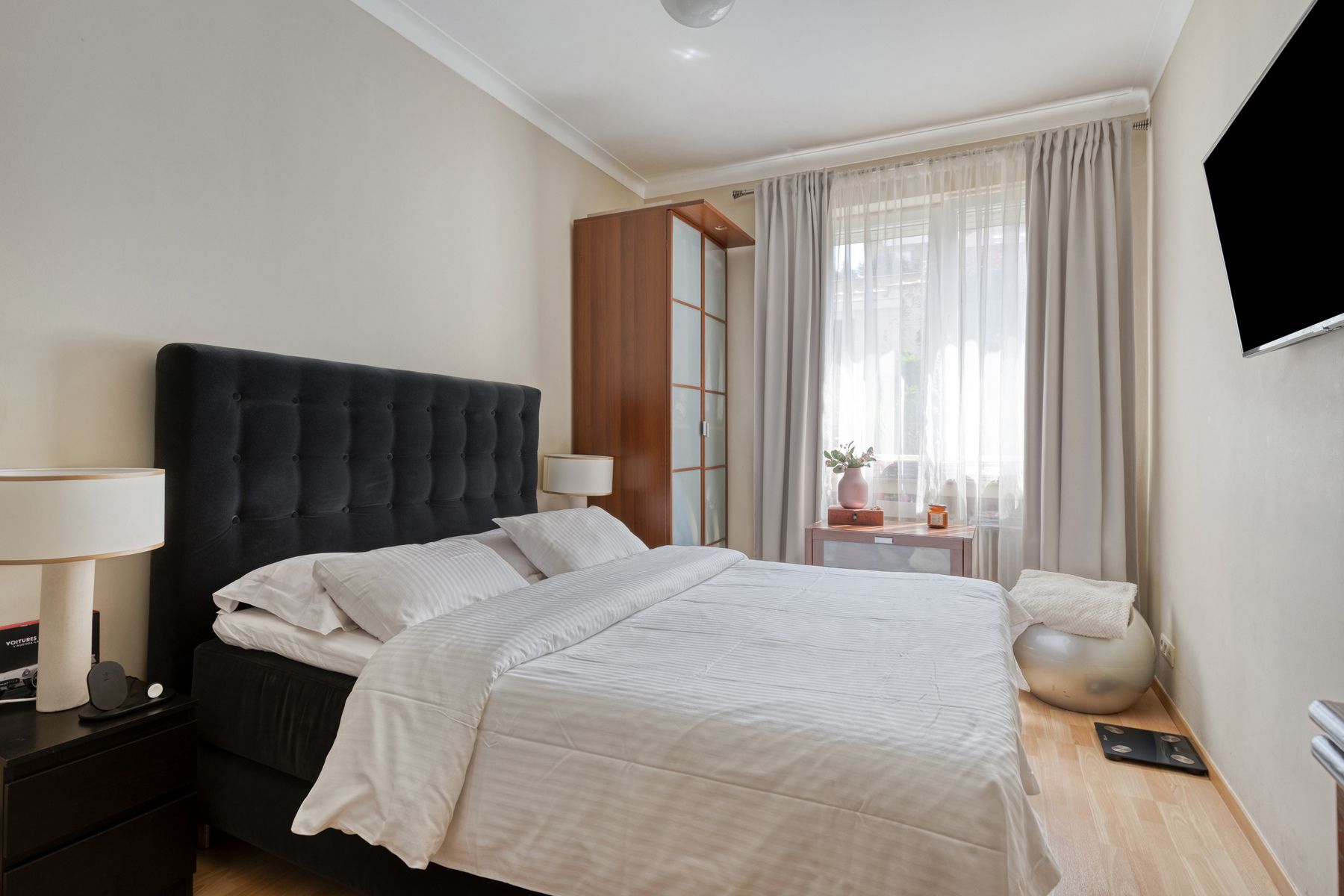 Appartement met 2 slaapkamers en terras rechtover Dudenpark foto 8