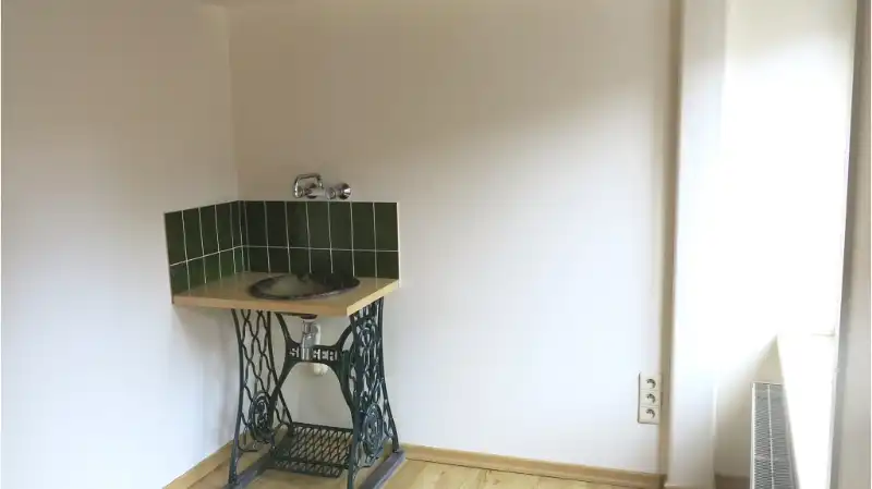 Vernieuwde 3-slaapkamerwoning te huur in het centrum van Brugge foto 7
