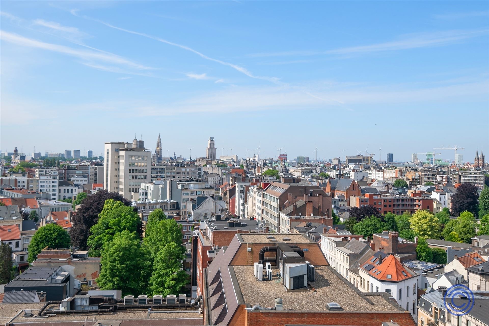 Ruim 3-slpk appartement ca. 138m² + 2 terrassen met prachtig uitzicht foto 18