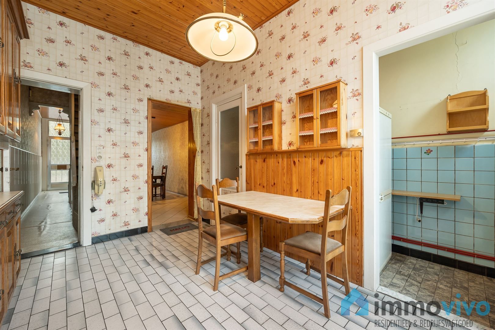 Volledig te renoveren woning met potentieel, tuin en mogelijkheid tot extra slaapkamer. foto 8