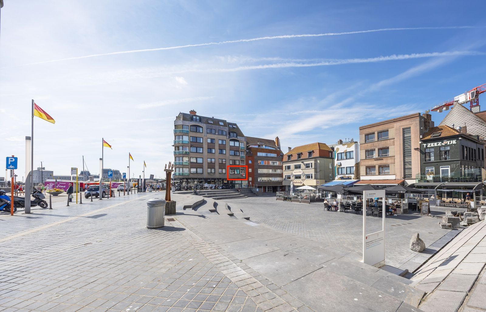 Zéér sfeervol en lichtrijk appartement met 1 slpk op geliefde Vissersplein foto 10