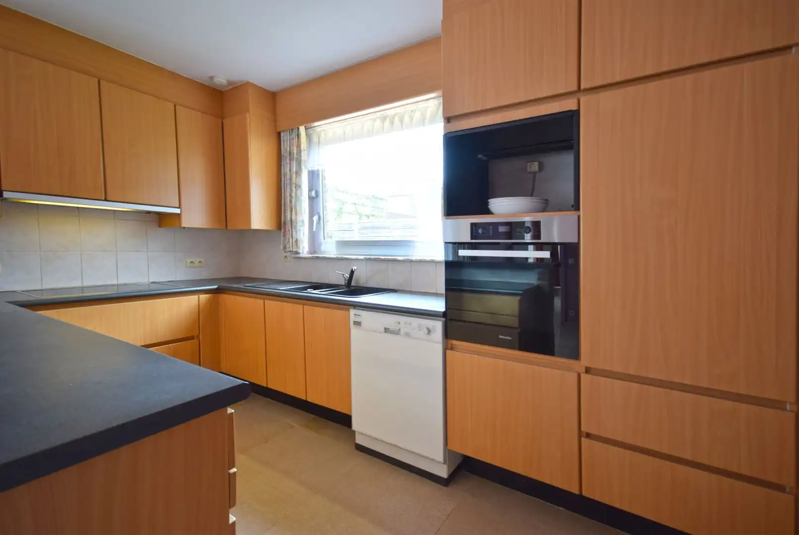  Stijlvolle bungalow in residentiële wijk te Beveren (Roeselare) foto 7