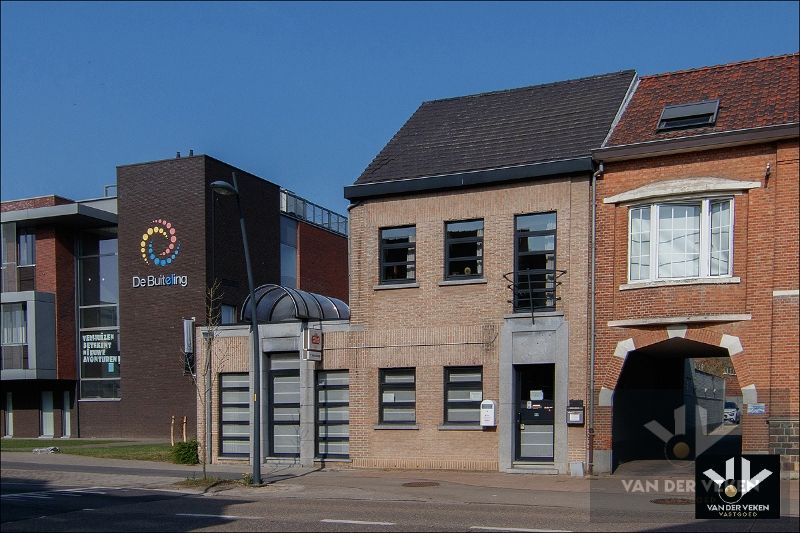 Hoofdfoto van de publicatie: OPBRENGSTEIGENDOM OP INTERESSANTE ZICHTLOCATIE