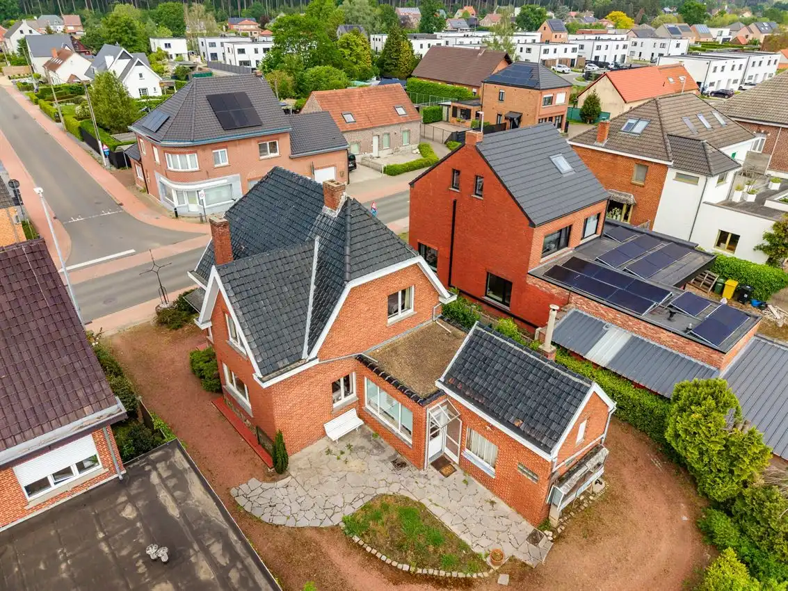 Rust achteraan, bereikbaarheid vooraan. Wonen met potentieel op een uitzonderlijke ligging. foto 33