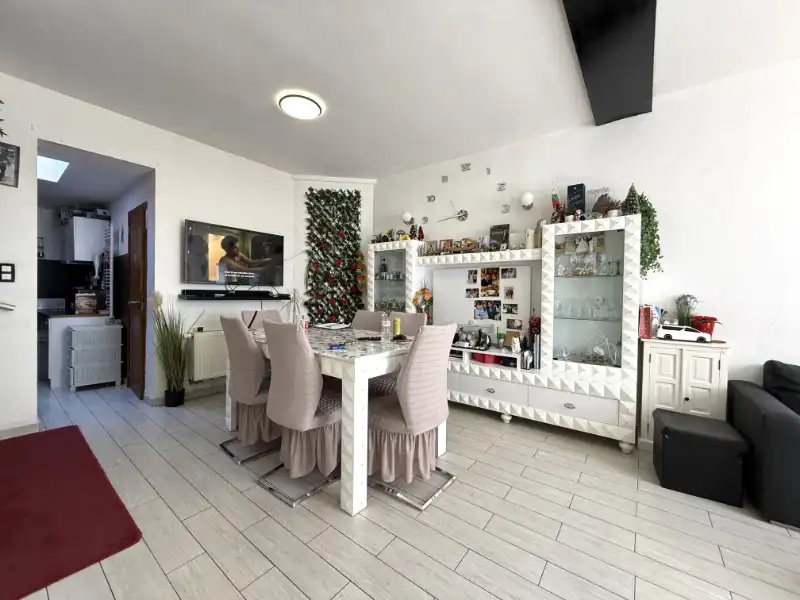Instapklare woning met 3 slaapkamers foto 6