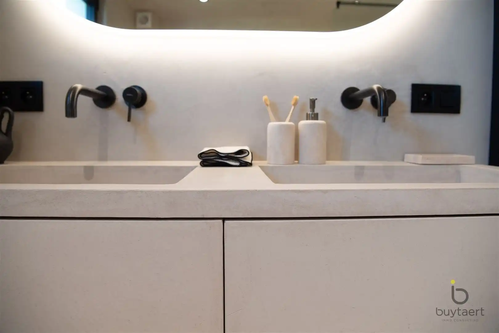 Modern en stijlvol wonen te Zoersel! foto 22