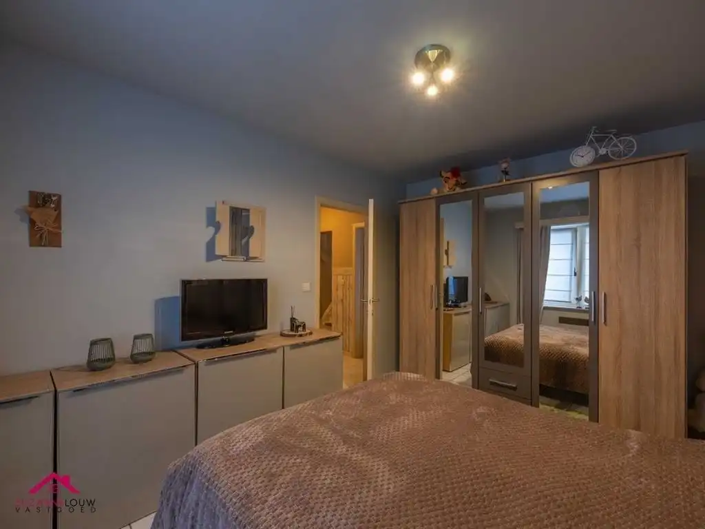 Charmante, vrijstaande woning foto 29