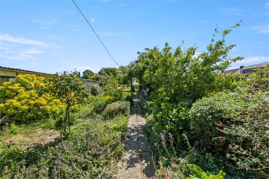 OP TE FRISSEN GEZINSWONING OP EEN PERCEEL VAN 63A IN VELM foto 40