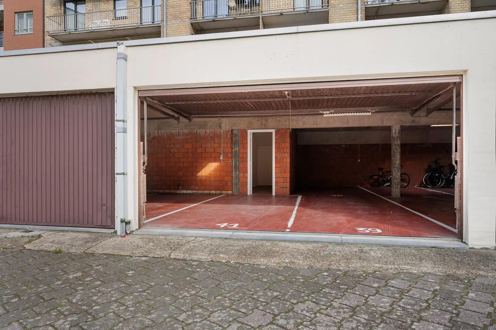 Res. Orfeo – Ruim en volledig gerenoveerd appartement met 3 slaapkamers foto 29