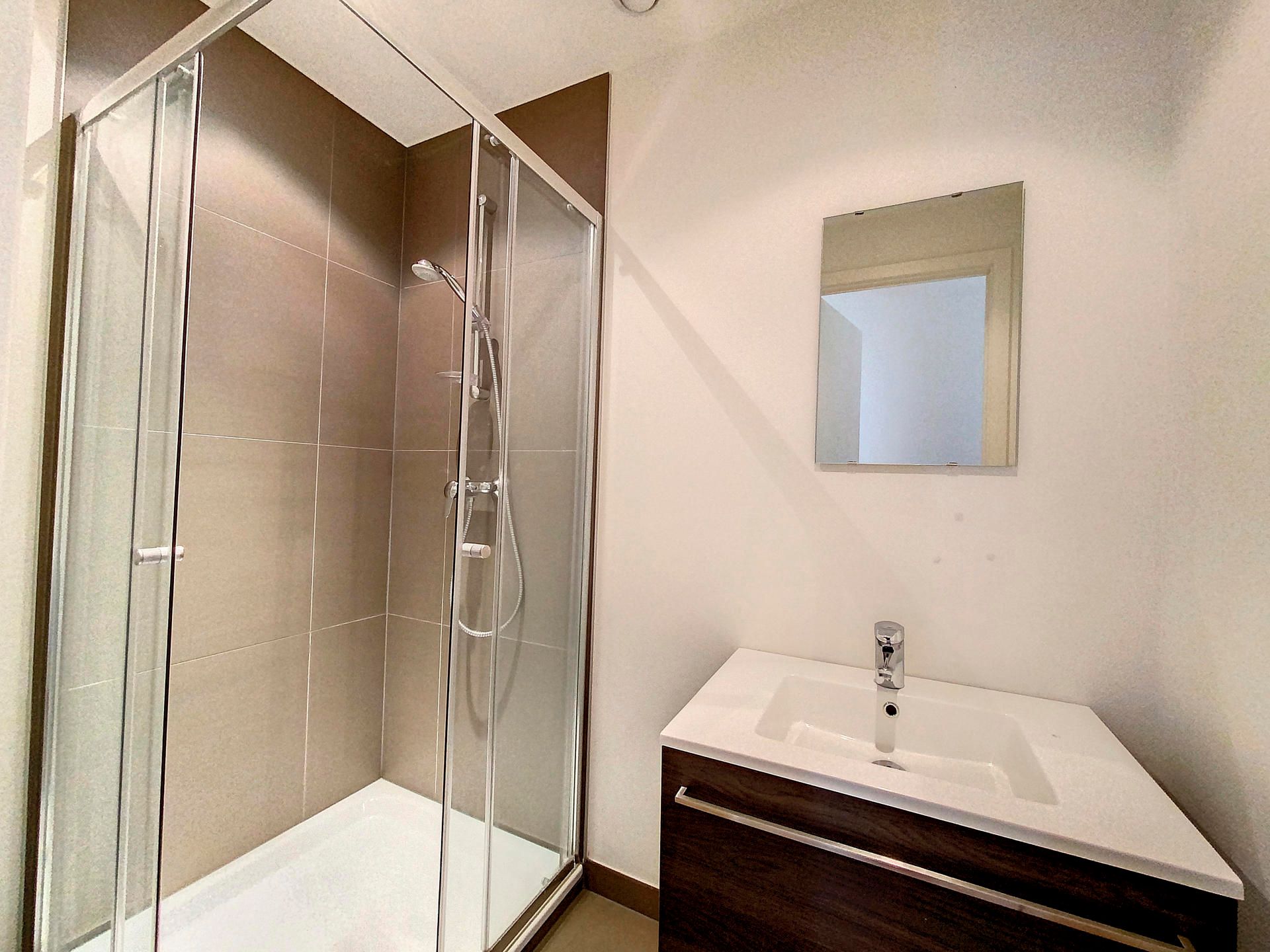 GEMEUBELD - modern appartement 107m² foto 10