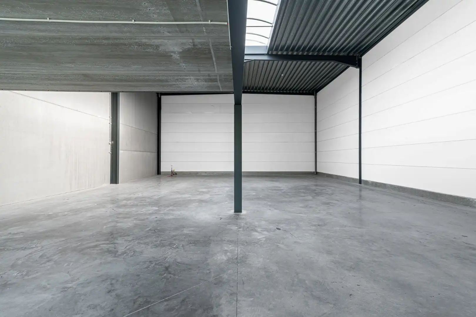Moderne KMO-unit in de Industrielaan in Dadizele foto 5