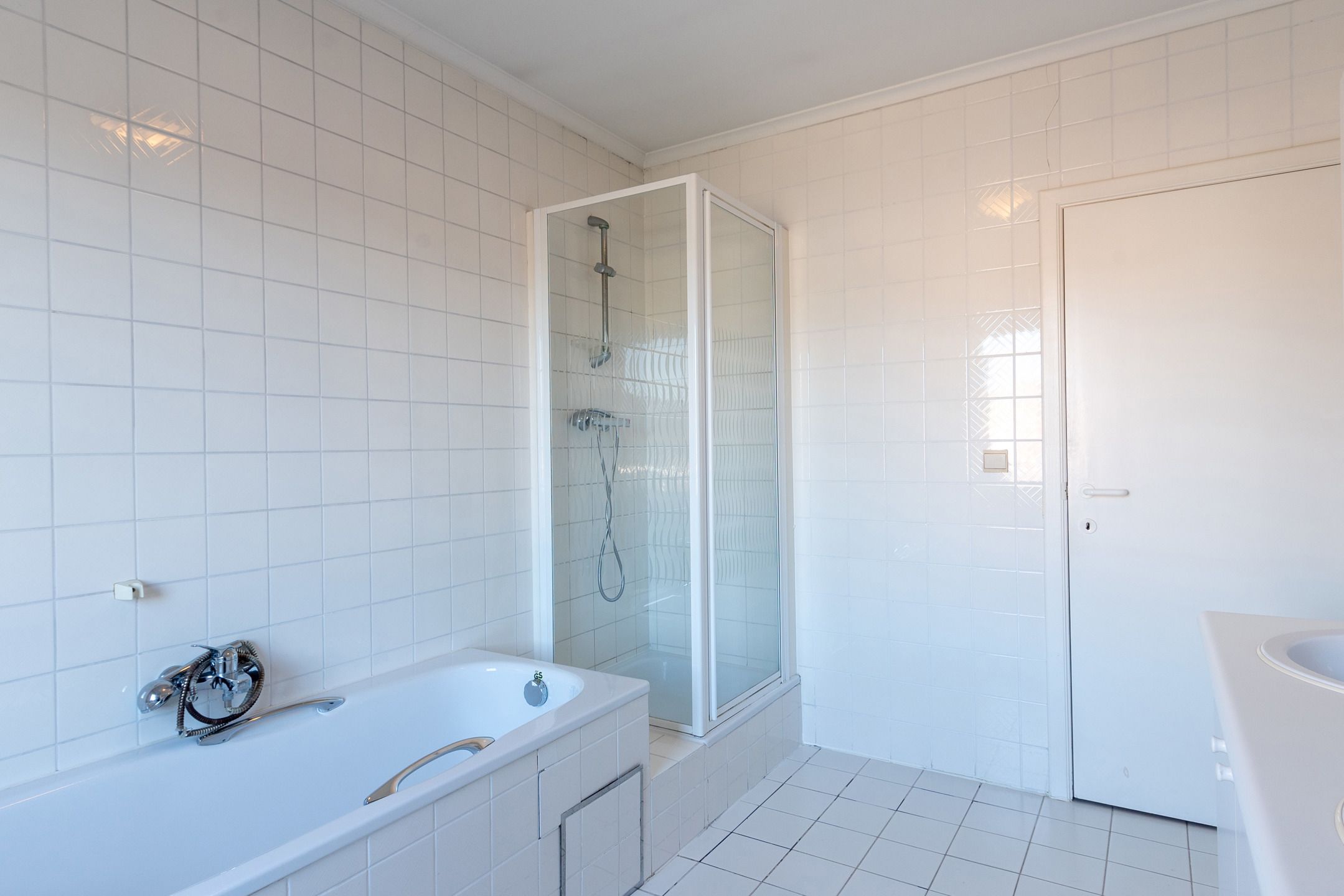 Burgerhuis in neorococostijl - handelshuis & 4 appartementen foto 48