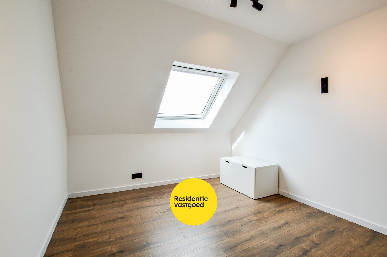 Prachtige, energiezuinige gezinswoning met zonnige tuin te Varsenare foto 14