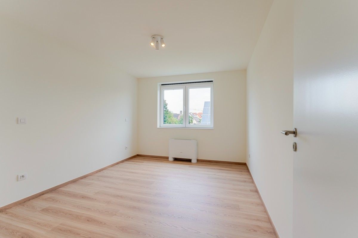 Laatste moderne halfopen nieuwbouwwoningen te Sijsele foto 7