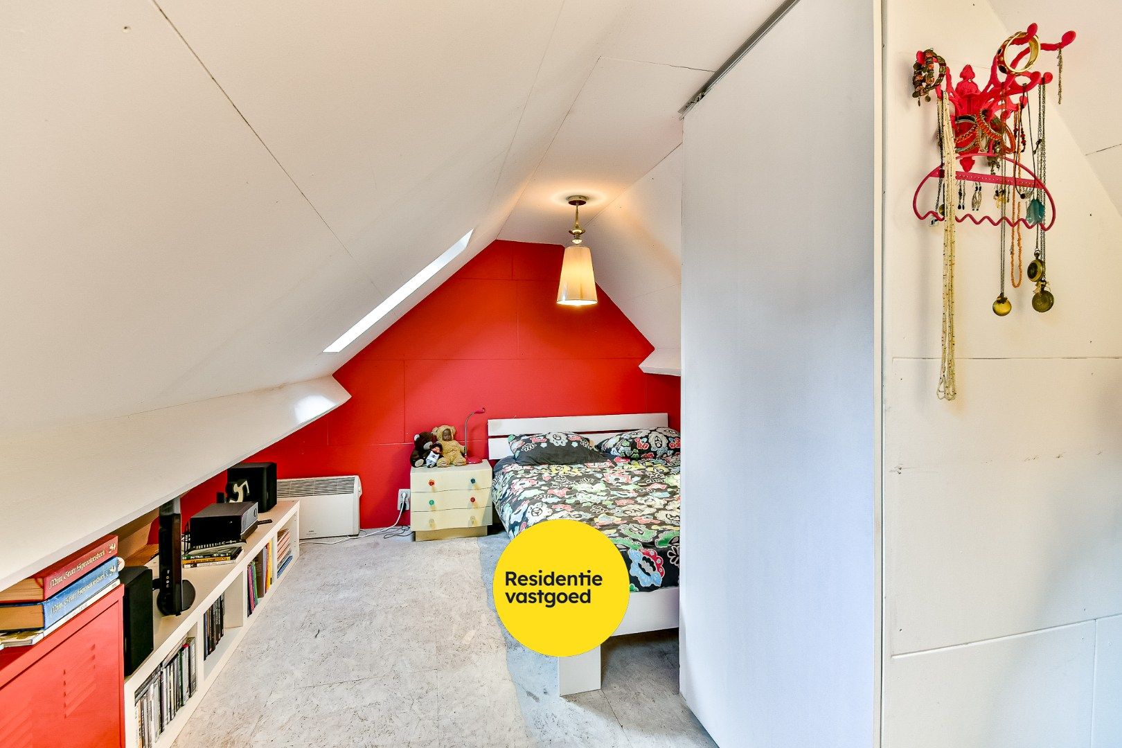 Gezinswoning met drie slaapkamers foto 10