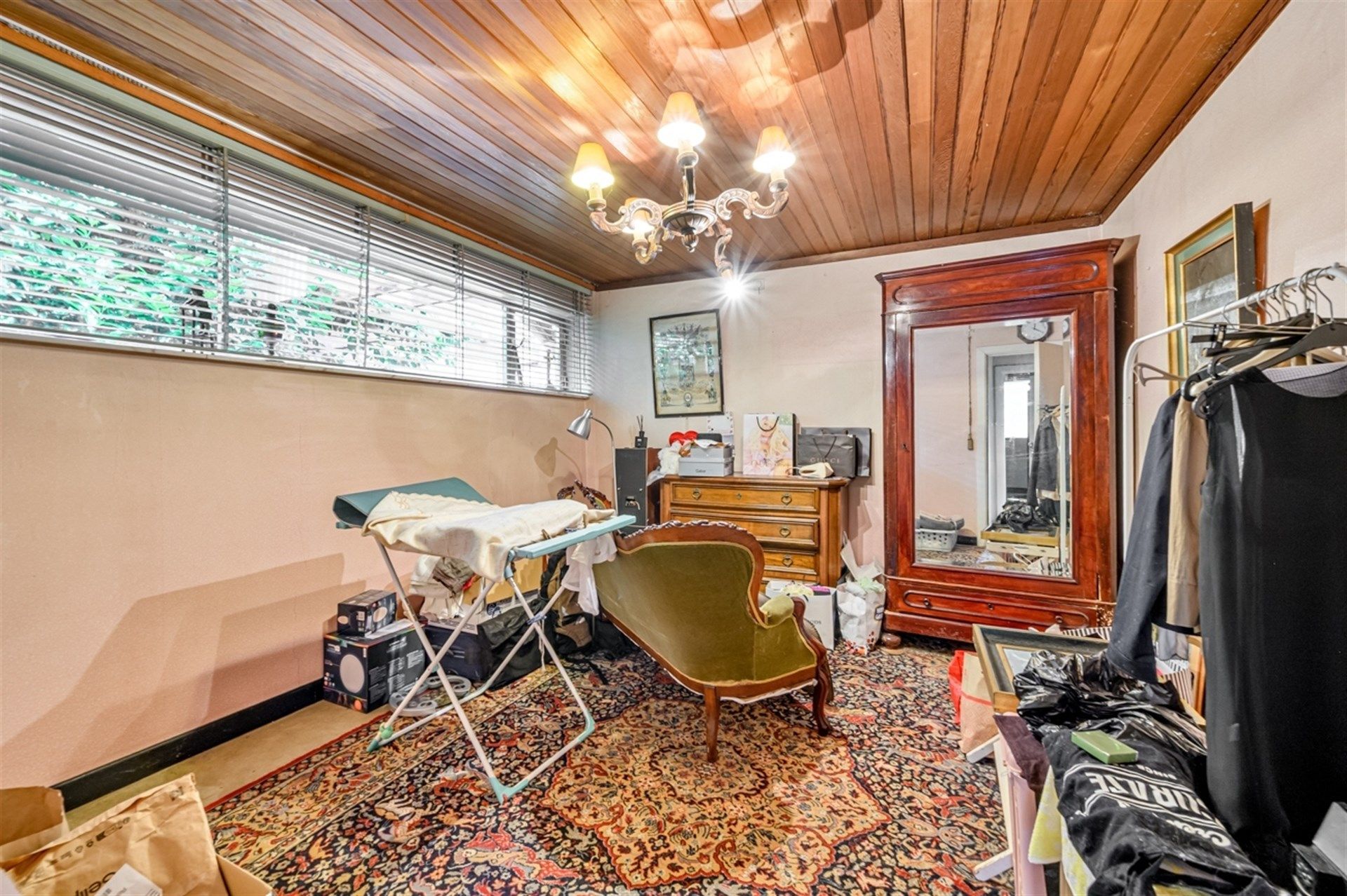 Te renoveren woning met veel potentieel op perceel van 1443m² foto 18