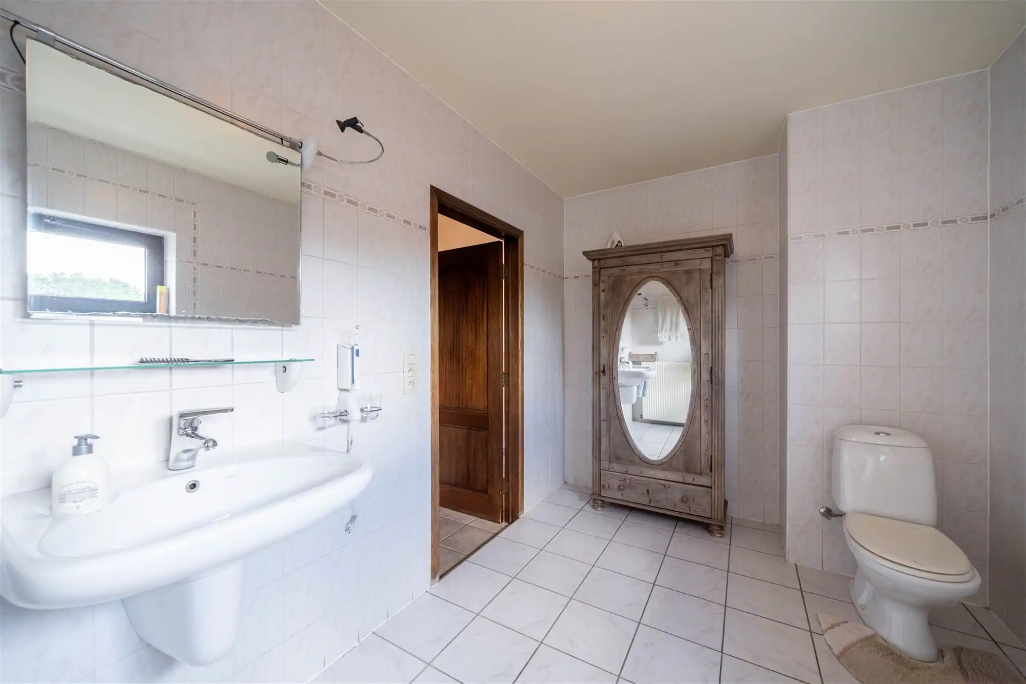 Handelspand met appartement te koop in Westerlo!! foto 20