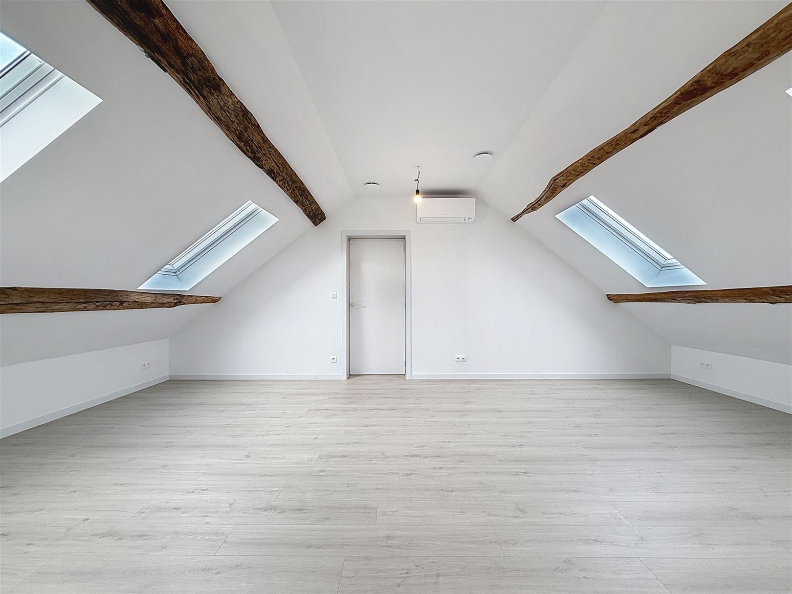 Energiezuinige, gerenoveerde hoeve, bijgebouwen,7a 83ca foto 28