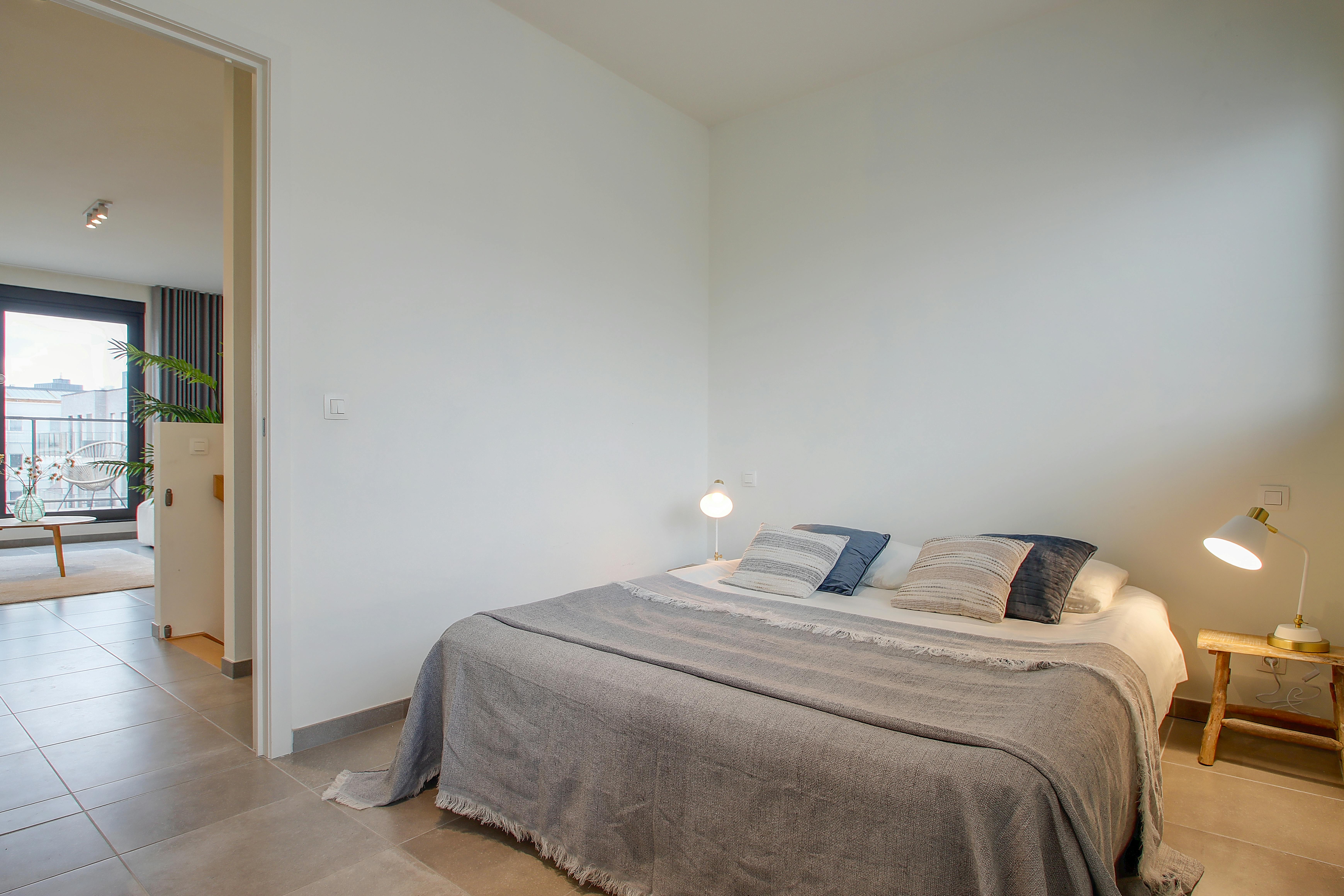 Ruim nieuwbouwappartement te koop in het centrum. foto 31