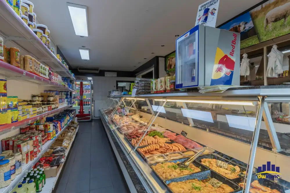 Opbrengsteigendom in Ledeberg te koop - Perfecte Locatie langs de Brusselsesteenweg foto 4