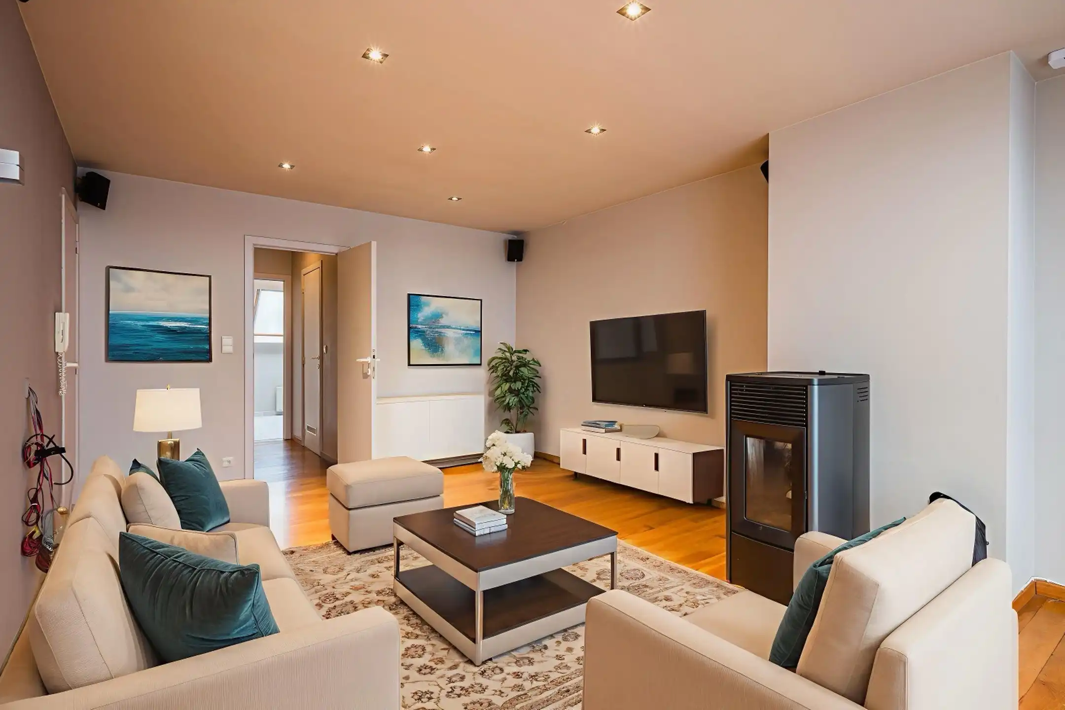 Instapklaar 2 slaapkamer appartement met garage in kleinschalig gebouw foto 13