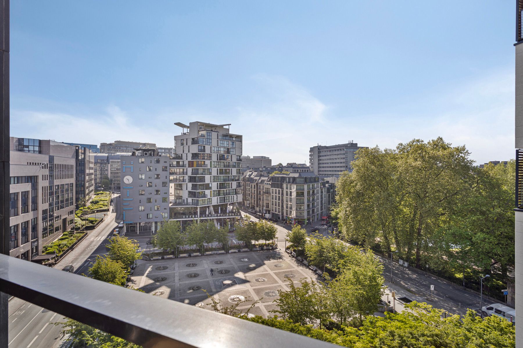Appartement 3 slpk, 2 badk, 2 terrassen + staanplaats Quartier Leopold foto 2