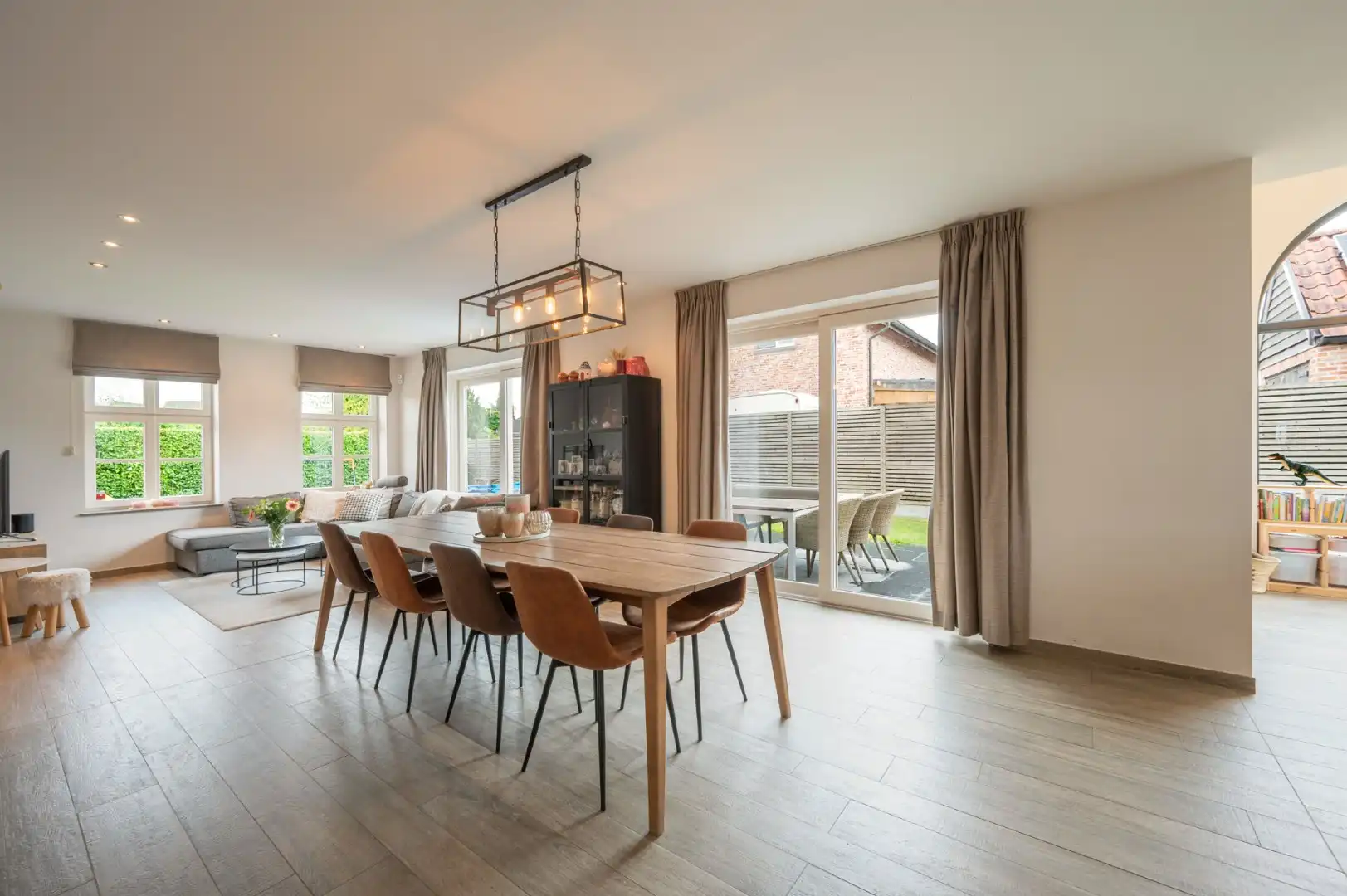 Ruime villa in pastoriestijl - rustig gelegen foto 9