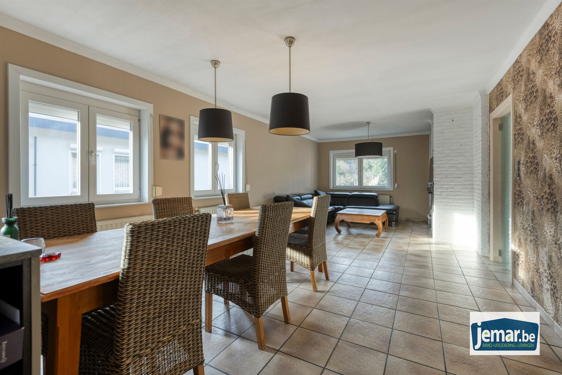 Vrijstaande bungalow woning met 3 slaapkamers en inpandige garage  foto 10