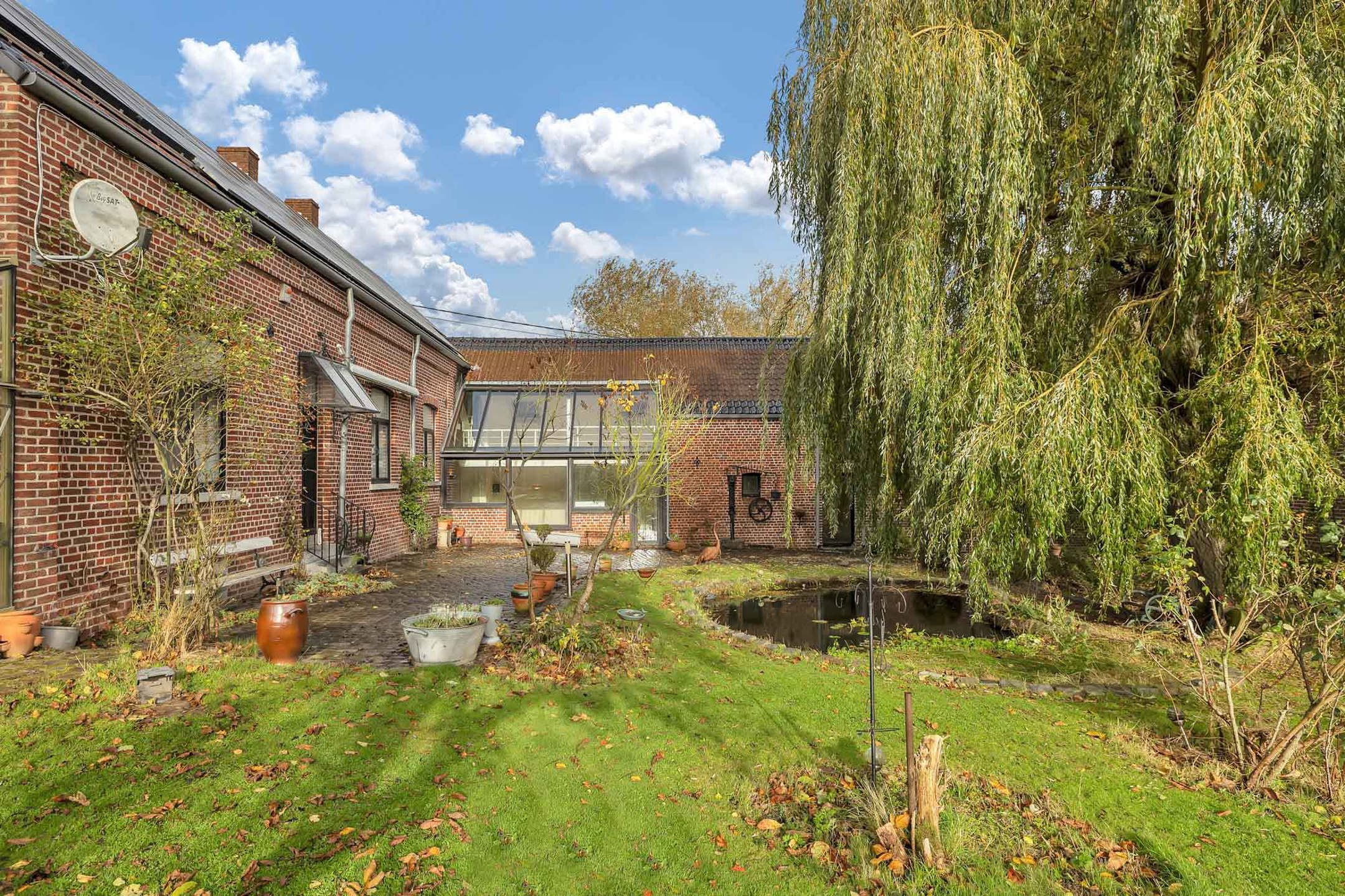 Fantastisch gerenoveerde hoeve met binnenzwembad foto 40