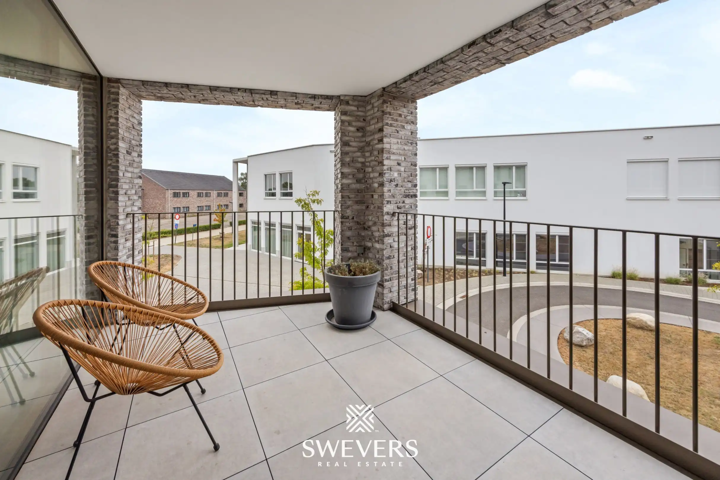 Recent 2-slaapkamerappartement met zonnig terras in centrum Beringen foto 28