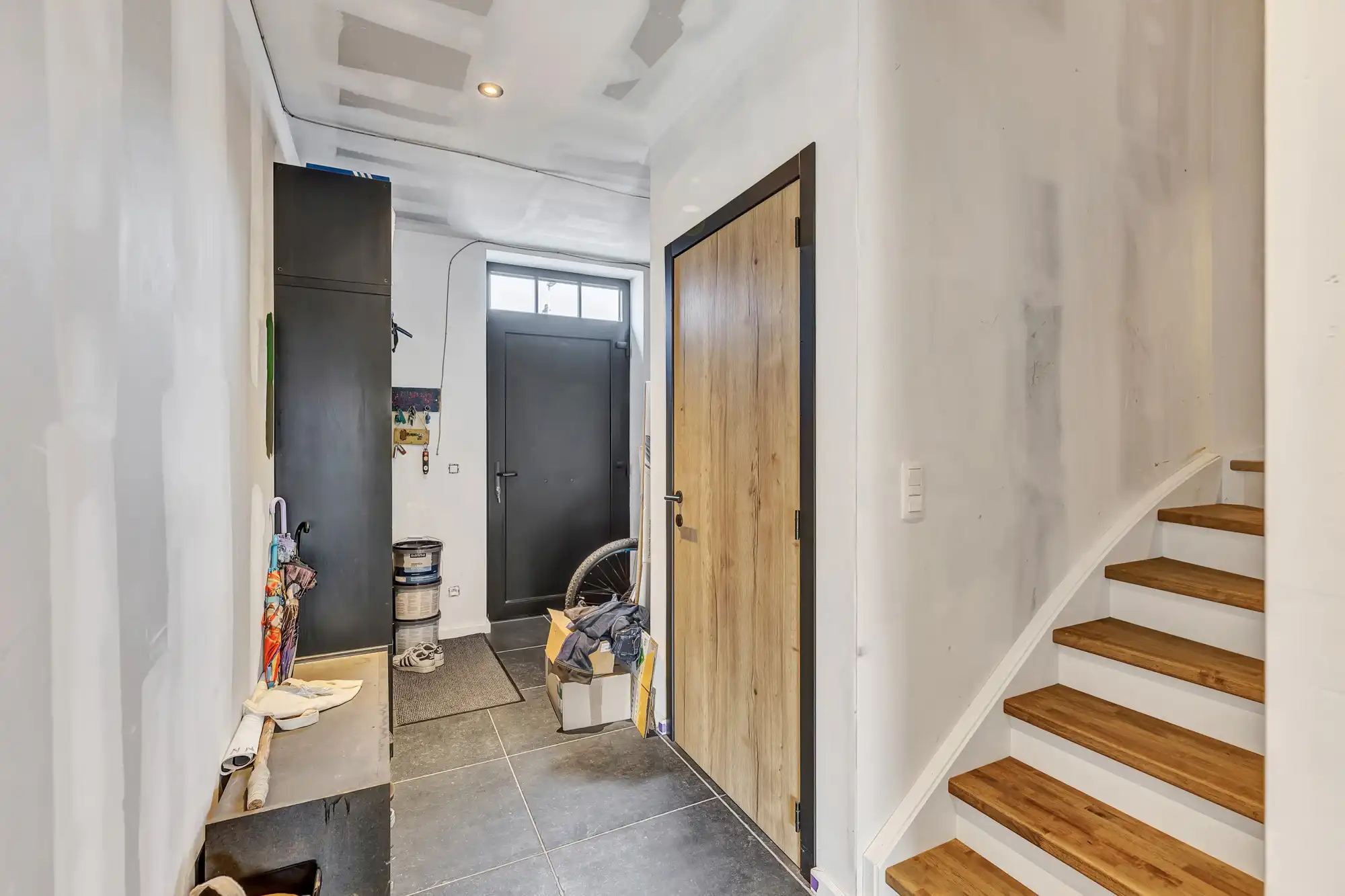 Prachtige nieuwbouwwoning met 3 slpks en tuin op toplocatie foto 2