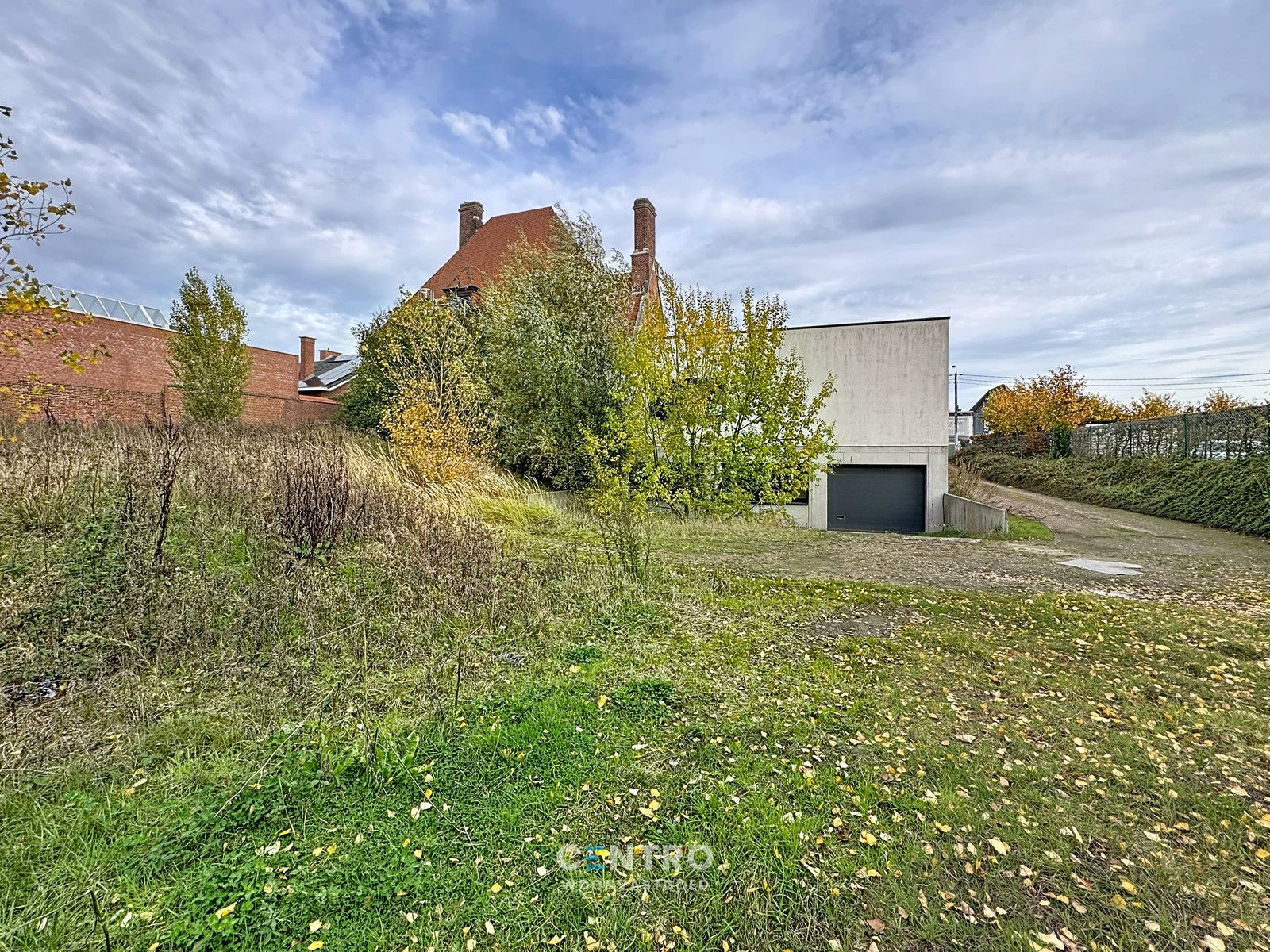 VILLA met handelsruimte op COMMERCIËLE ligging! foto 22