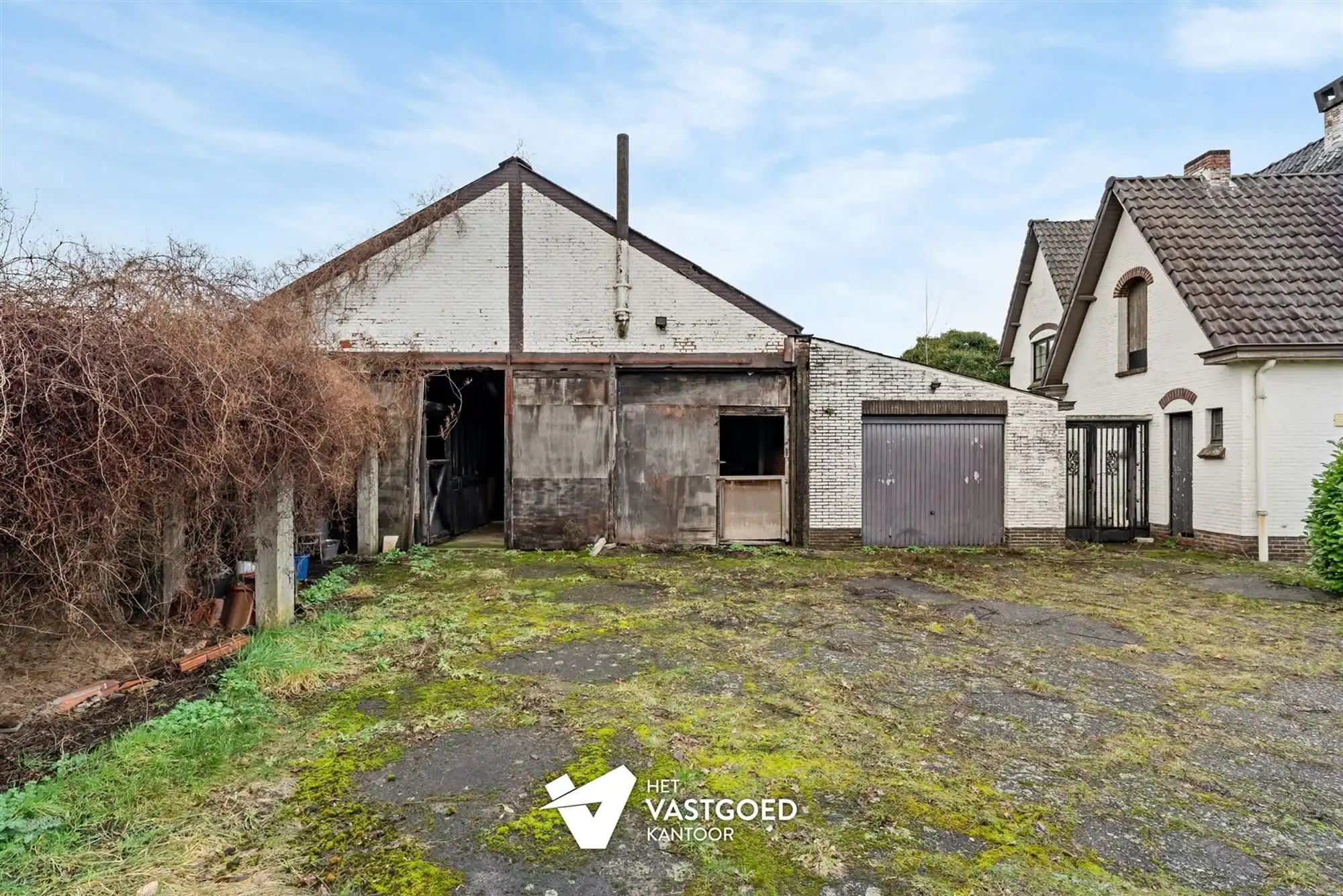 PRACHTIGE, STATIGE WONING IN CENTRUM MET ENORM POTENTIEEL foto 24