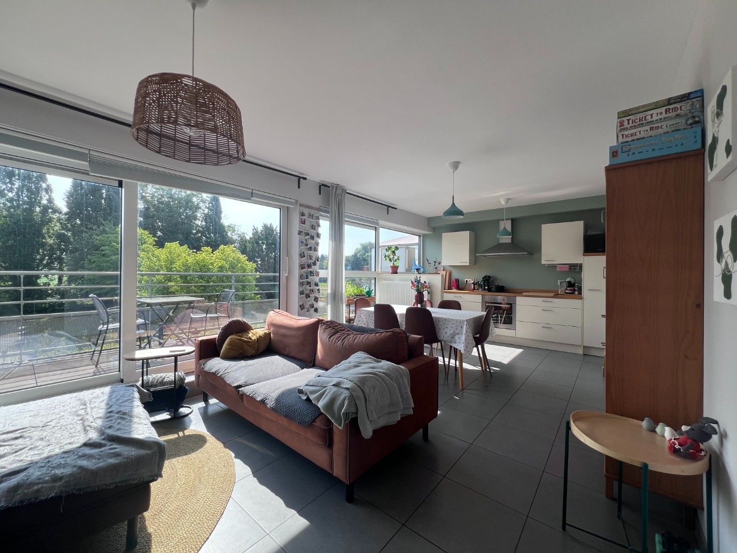 Gezellig appartement met veel lichtval te huur in Sleidinge foto {{pictureIndex}}