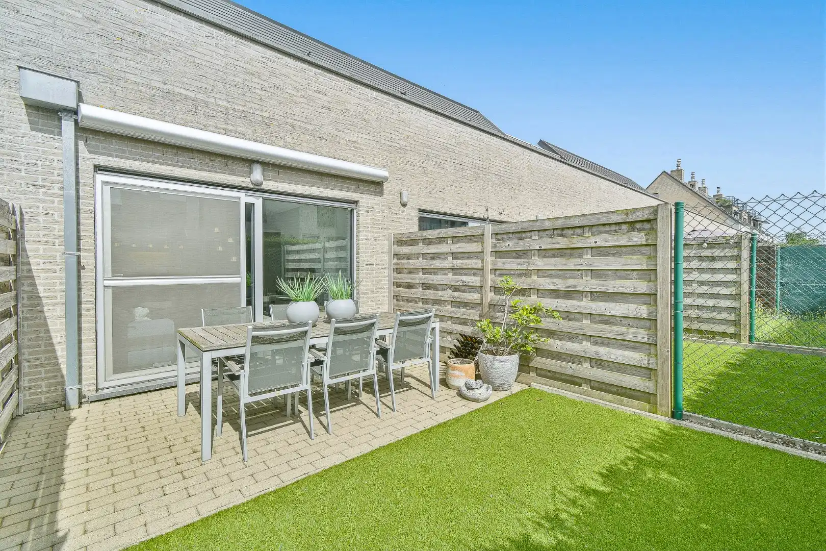 Instapklaar gelijkvloers appartement met zonnig terras  foto 2