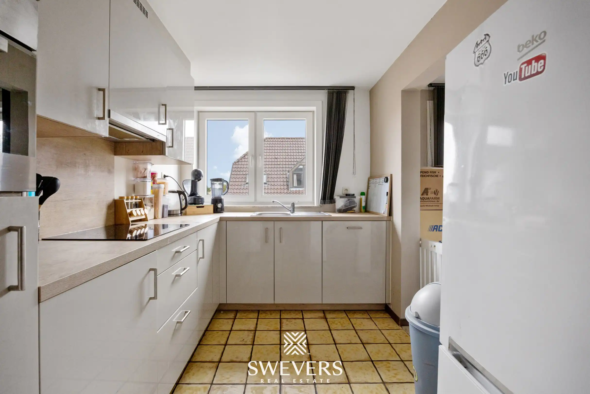 Ruim appartement van 121 m² woonoppervlakte en garagebox foto 8