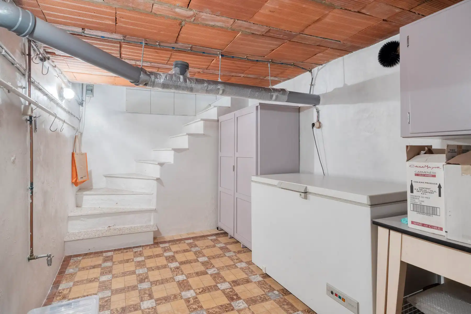 Rijwoning met 2 slaapkamers, inrichtbare zolder & grote tuin foto 18