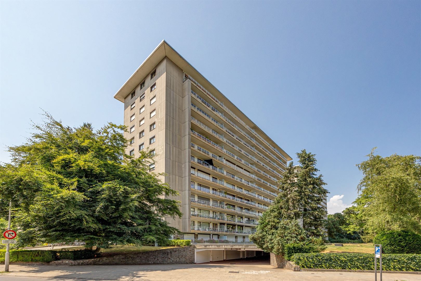 XXL-appartement met 6 slaapkamers foto {{pictureIndex}}