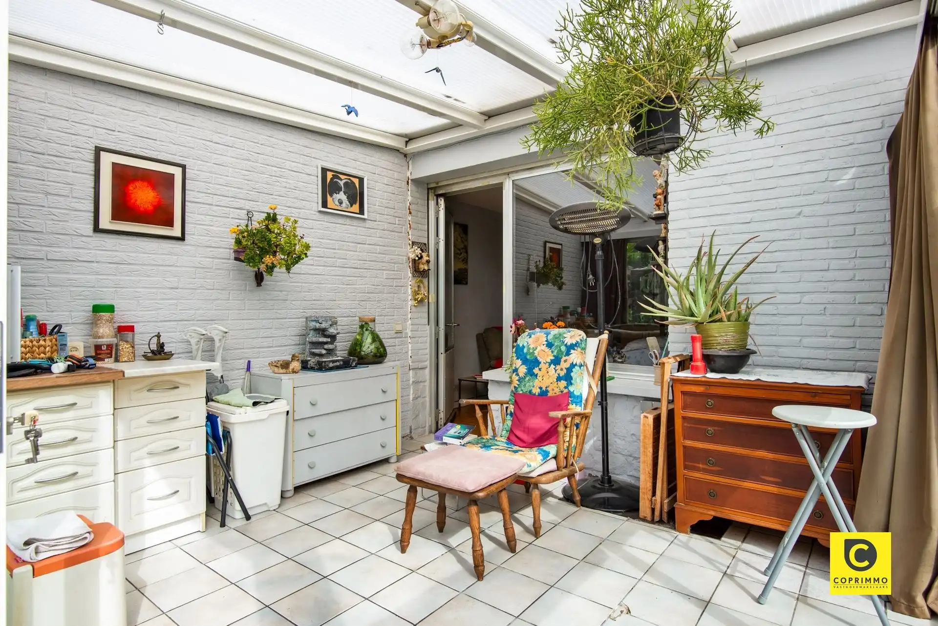 Gelijkvloers app.1 slk met tuin en garagebox foto 5