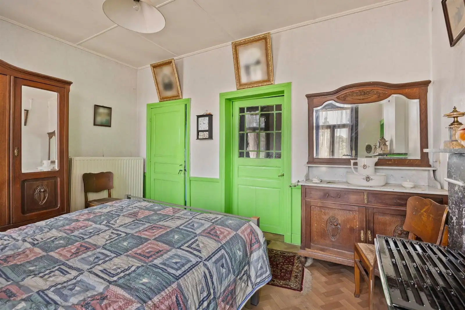 Hoeve met stallen te koop! foto 13