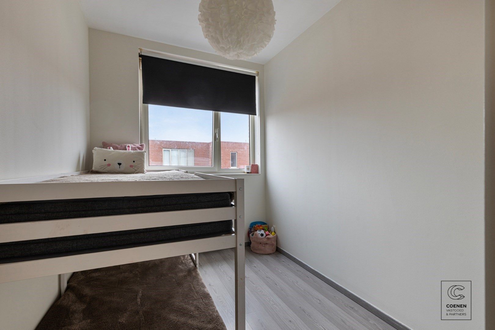 Ruim appartement van 75m² met 2 slpk's en terras, gelegen op een uiterst rustige locatie te Hoboken!  foto 9