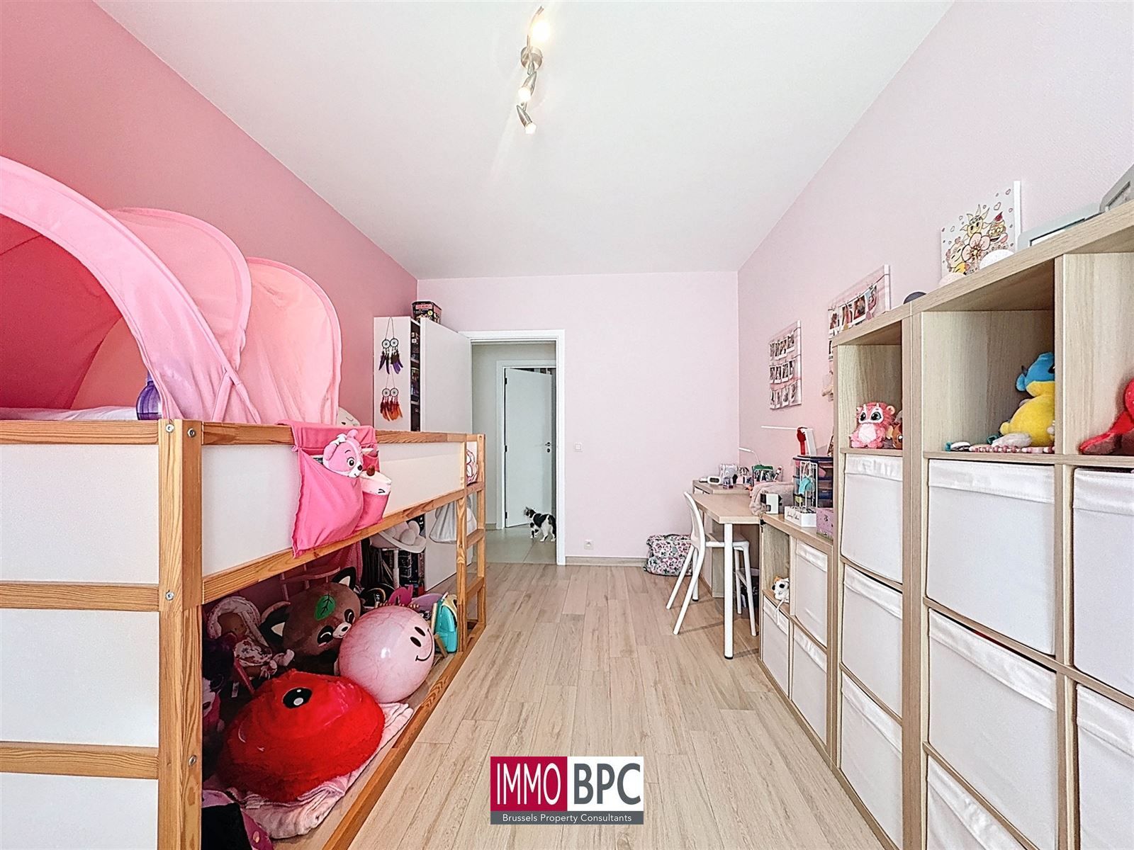 volledig gerenoveerd appartement van 140 m² foto 15