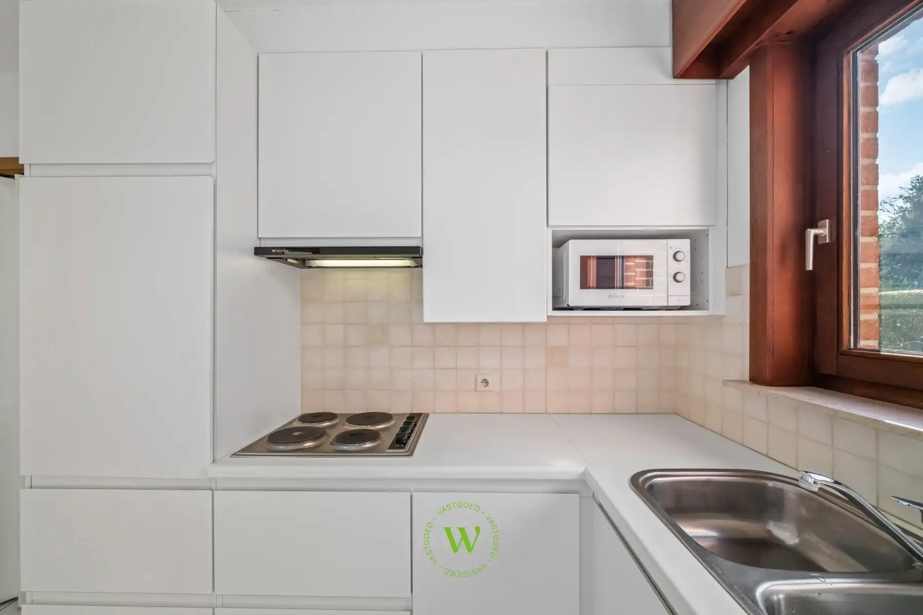 Ruime woning met kangoeroemogelijkheid in Sint-Michiels foto 11