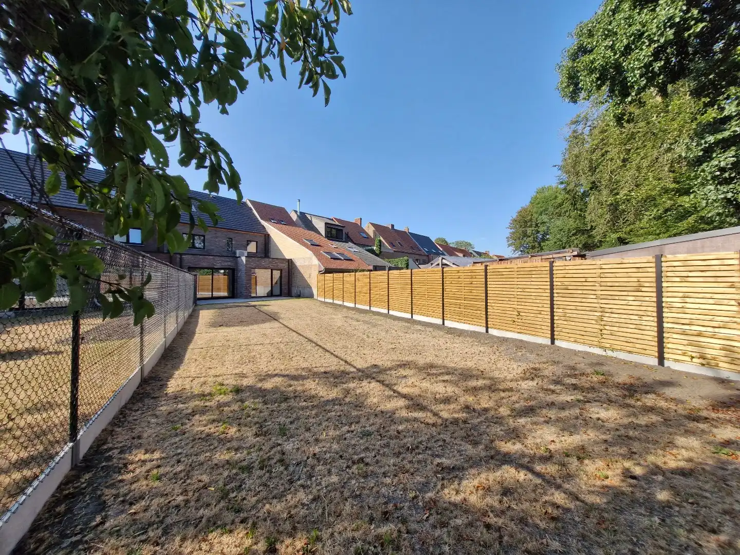 Nieuwbouwwoning met mooie tuin, garage en 4 slaapkamers te Dudzele foto 11
