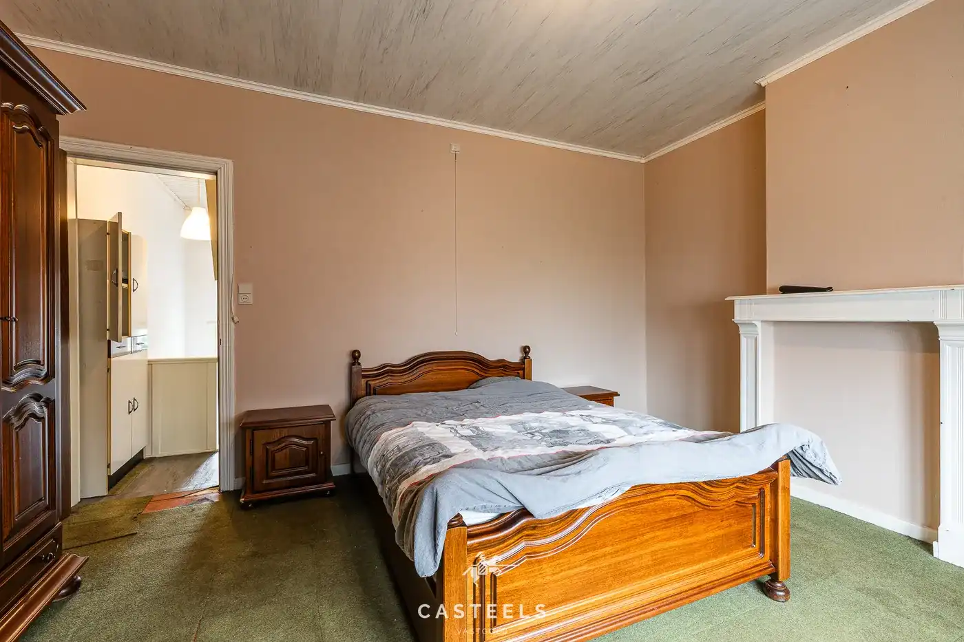 Te renoveren woning met ruime tuin in Merelbeke Flora foto 16
